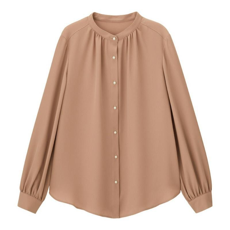 GU Pearl button Blouse (Category: Others Tops) located in Makati City. Submitted by thesiasbucket (Listing ID 1463961147, Image 1). Description: ✦ AUTHENTIC | PRISTINE CONDITION ◇ TAG SIZE: s ◇ COLOR: natural ◇ ACTUAL MEASUREMENTS: 𓂃 Please check measurements before purchasing. ✦ FIRST TO PAY = PRIORITY ◇ MOP: GCASH / BPI ◇ CROSS-LISTED ✦ PICK-UP Lalamove / Grab 𓂃 Advance scheduling required ✦ DELIVERY J&T / LBC ✦ SHIPPING ◇ Metro Manila — ₱54+