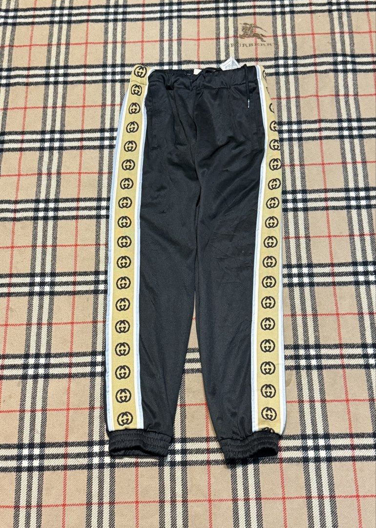 Gucci Jogger Pants Side Tape Logo (Category: Joggers) located in Cavite. Submitted by markjoseph24866 (Listing ID 1463948875, Image 1). Description: .