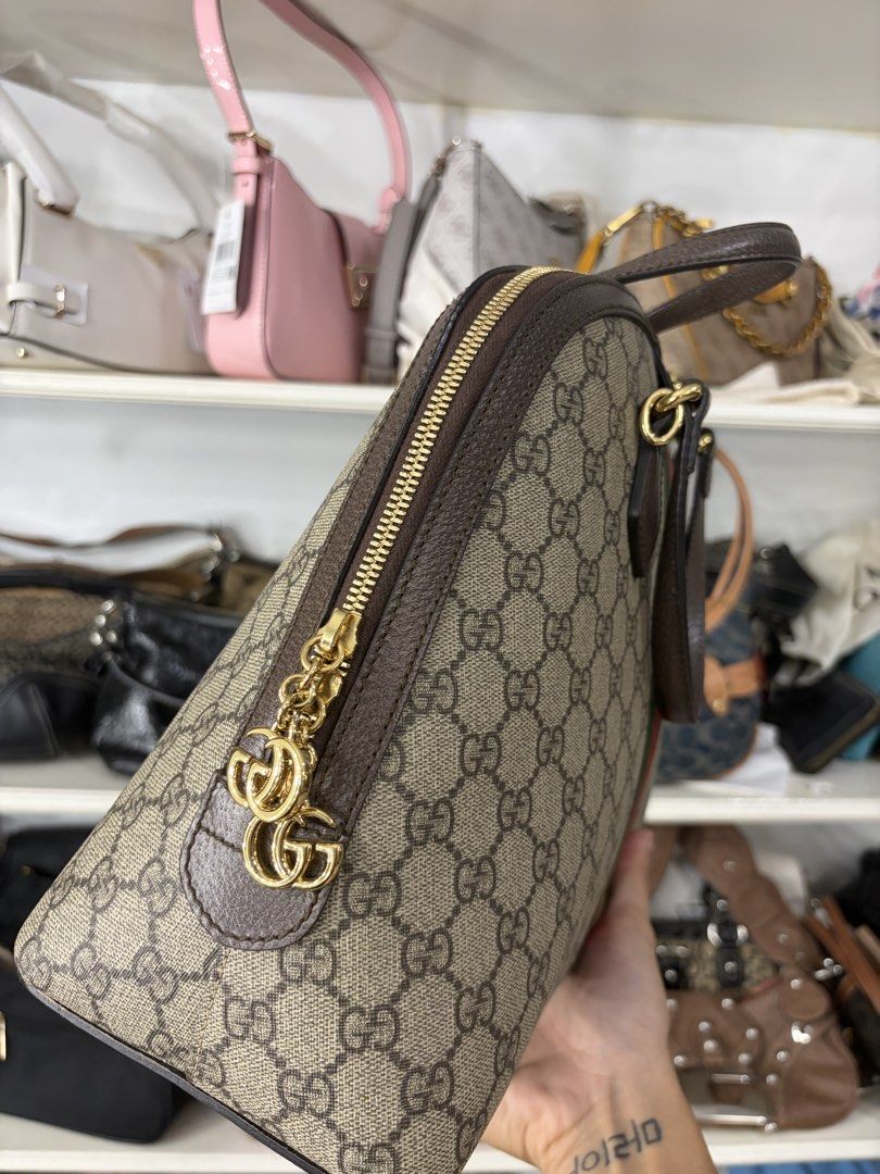 Gucci mono (Category: Shoulder Bags) located in Manila. Submitted by mgezVtg (Listing ID 1464081784, Image 2). Description: Auth dm for sure buyer for more info.