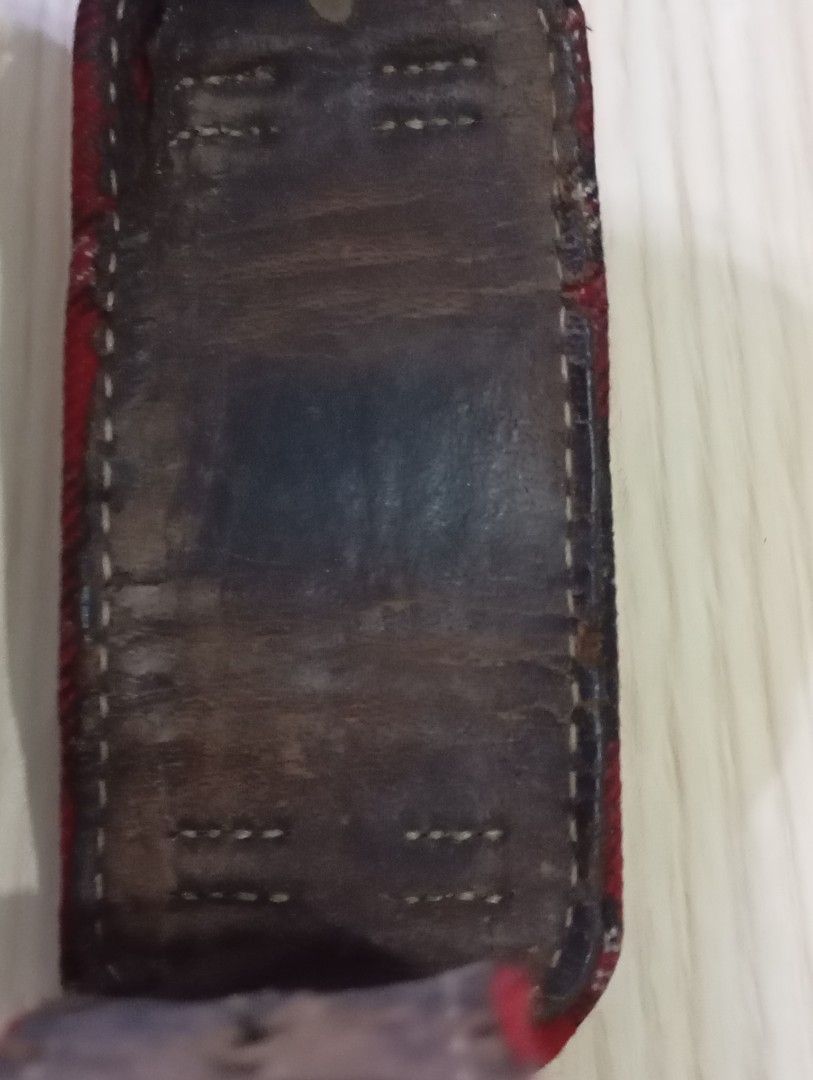Guess (Category: Women's Watches) located in Las Pinas. Submitted by the_recycle_shop (Listing ID 1464045469, Image 3). Description: Original good working condition.