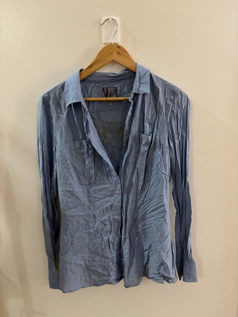 GUESS Denim Long Sleeve Shirt/Button-Up (Category: Longsleeves) located in San Juan City. Submitted by sel.ler (Listing ID 1463986624, Image 1). Description: .