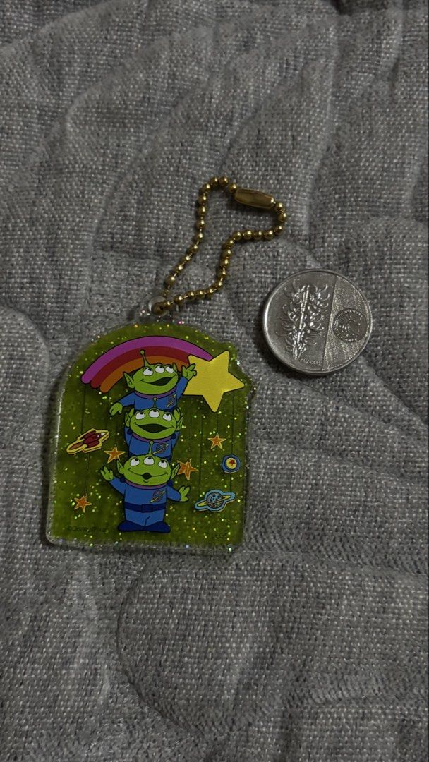 GWP - Free Alien acrylic keychain with purchase (Category: Other Merchandise) located in Calamba. Submitted by cur8d (Listing ID 1463983863, Image 1). Description: Free with purchase of 200 worth of Alien plastic figures.