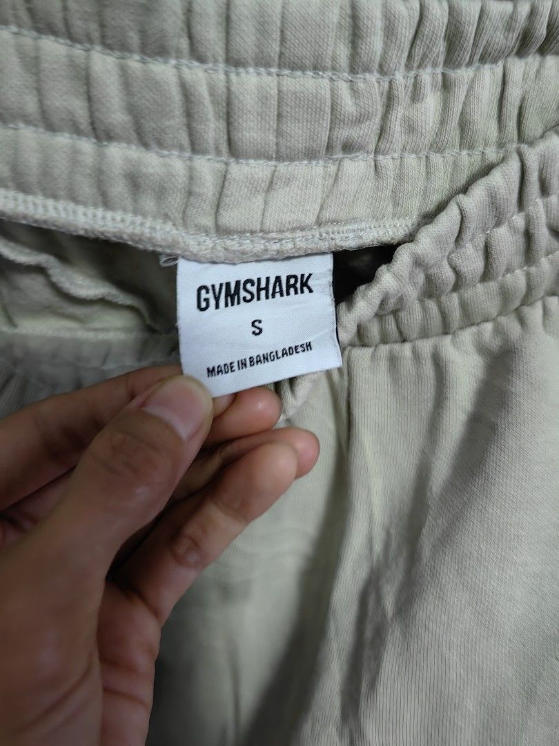 Gym Shark Training Shorts (Category: Activewear) located in Malolos. Submitted by aemcloset (Listing ID 1464091139, Image 3). Description: Size 26-30 Length 14 Leg hole 12 Rise 12 Stretchy.