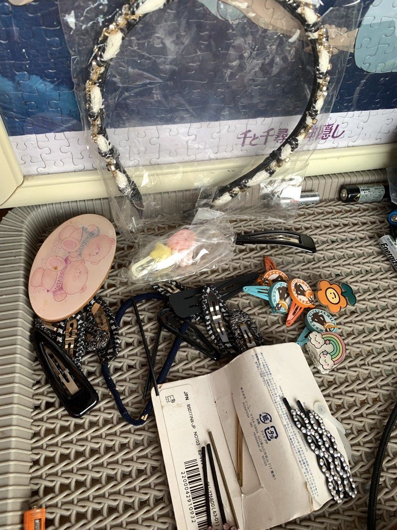 Hair Accessories Set (Category: Hair Accessories) located in Manila. Submitted by macks_toys (Listing ID 1464136225, Image 1). Description: 📌You may send DM for your inquiries. ✨KINDLY CHECK EACH DETAILS✨ 🔳 From Japan/UK Surplus items 🔳 Manage your expectations since it’s preloved and from Surplus Items 🔳 WYSIWYG ✨ Thank you! ✨ .