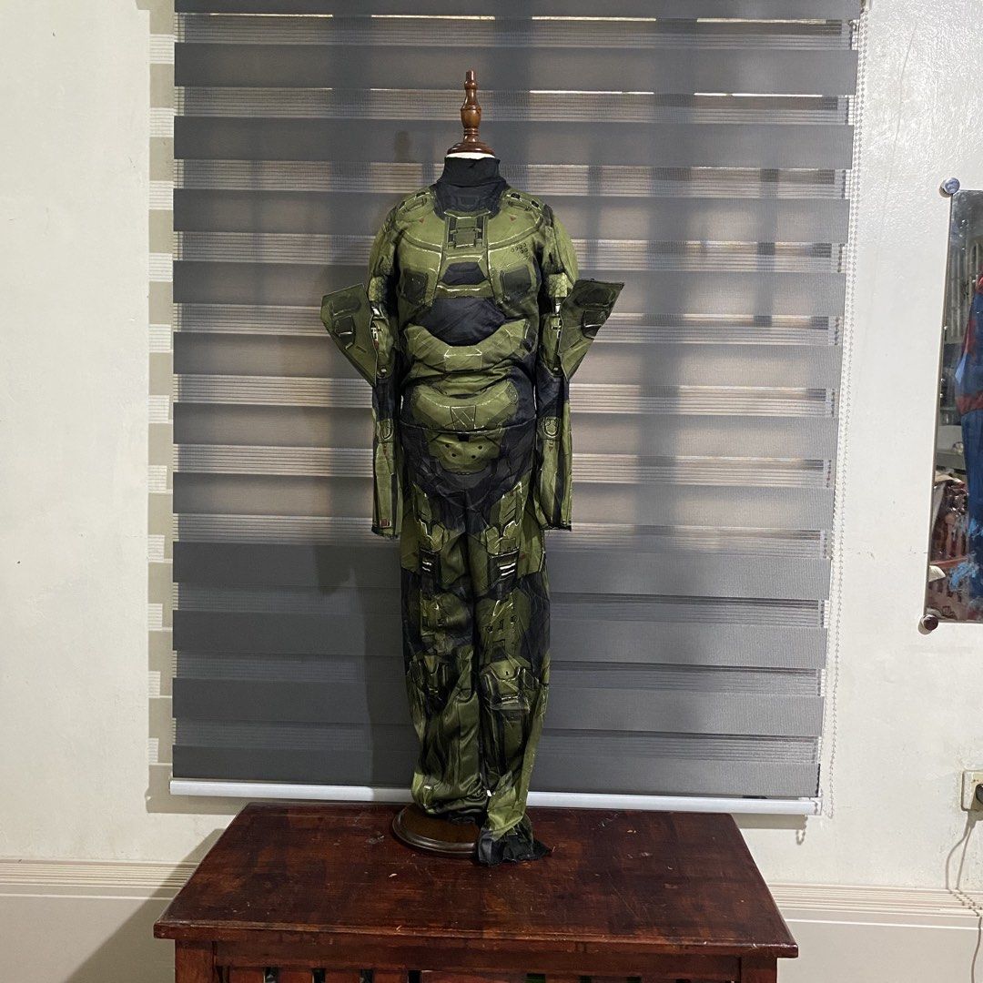 Halo Jumpsuit (Category: Babies & Kids Fashion) located in Caloocan City. Submitted by discusonlineshop (Listing ID 1463950730, Image 1). Description: 7-8 y/0 .