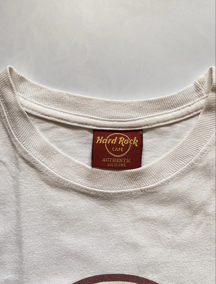 Hard Rock Cafe T-shirt (Category: Shirts) located in Manila. Submitted by ecruos.s (Listing ID 1464054433, Image 3). Description: Length: 25.5 Width: 16.5.
