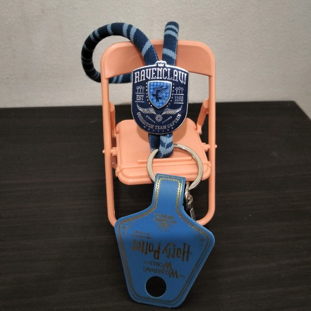 Harry Potter Ravenclaw Badge (Category: Western Merchandise) located in Cabanatuan. Submitted by smol.nol (Listing ID 1463973632, Image 1). Description: CROSSPOSTED wts lfb ph Harry Potter Ravenclaw Badge Keychain - from Universal Studios US - Brand new with tag PHP 500 rfs: decluttering MOP: GCash MOD: J&T 📍 Cabanatuan City, Nueva Ecija.