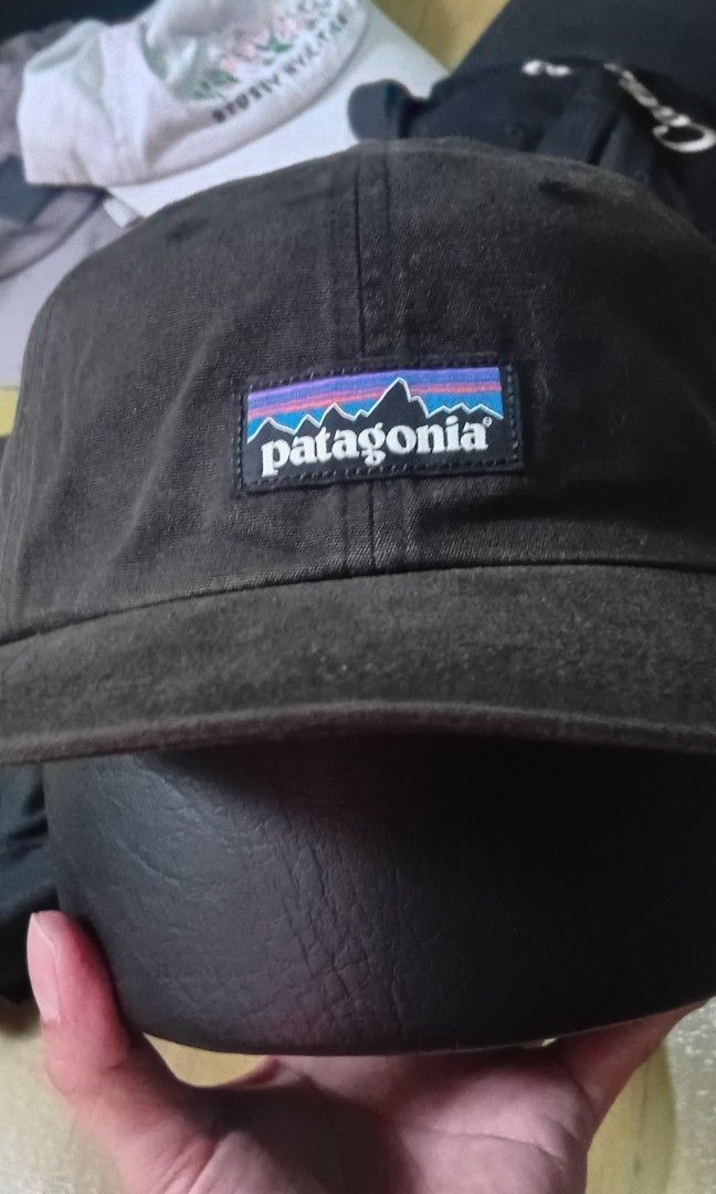 Hats (Category: Caps & Hats) located in Santa Rita. Submitted by joalferos (Listing ID 1464132918, Image 3). Description: Hats forsale Obey 380 Bendavis 350 Patagonia 380 Vans x peanut 450 Element Snapback 350 New balance panel 450 Quicksilver panel 350 Basspro(sunfade/descoloration)250 Element cords 150 Cabelas 250 Olongapo city Shipping via j&t No free shipping Add sf.
