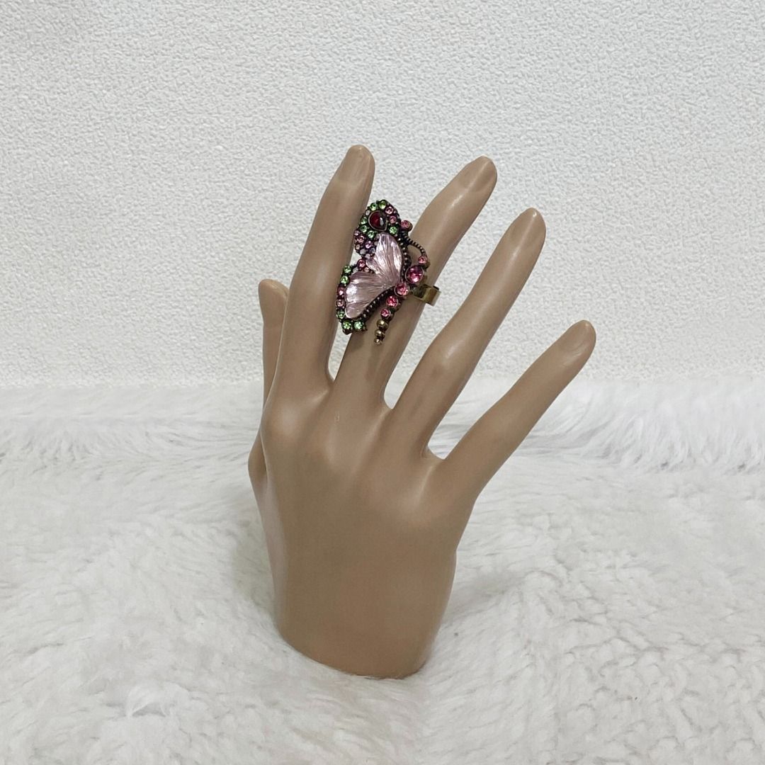 Heidi Daus Pink Translucent Wings Rhinestones Butterfly Ring (Category: Rings) located in Cebu City. Submitted by posh_avenue888 (Listing ID 1464091335, Image 1). Description: In very good condition. From Japan. Size 6. 100% authentic!!!.