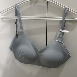 （分類：）位於 。 由 carazz 提交（商品編號 1464073458，圖片 1）。簡介： 。