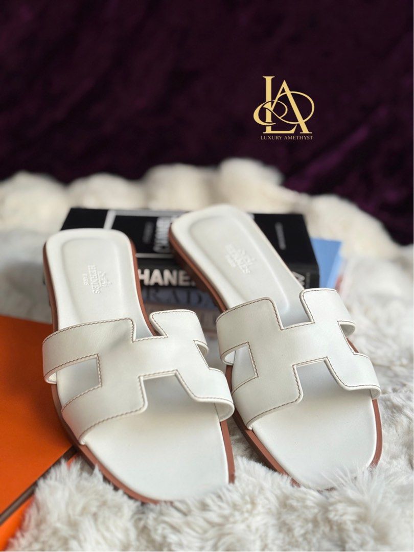 Hermes Oran ohand available (Category: Sneakers & Footwear) located in Quezon City. Submitted by luxuryamethystph (Listing ID 1463993271, Image 1). Description: Brand new is complete inclusions.