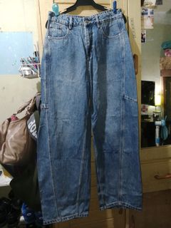 (Category: ) located in . Submitted by aurumsie (Listing ID 1463963164, Image 1). Description: .