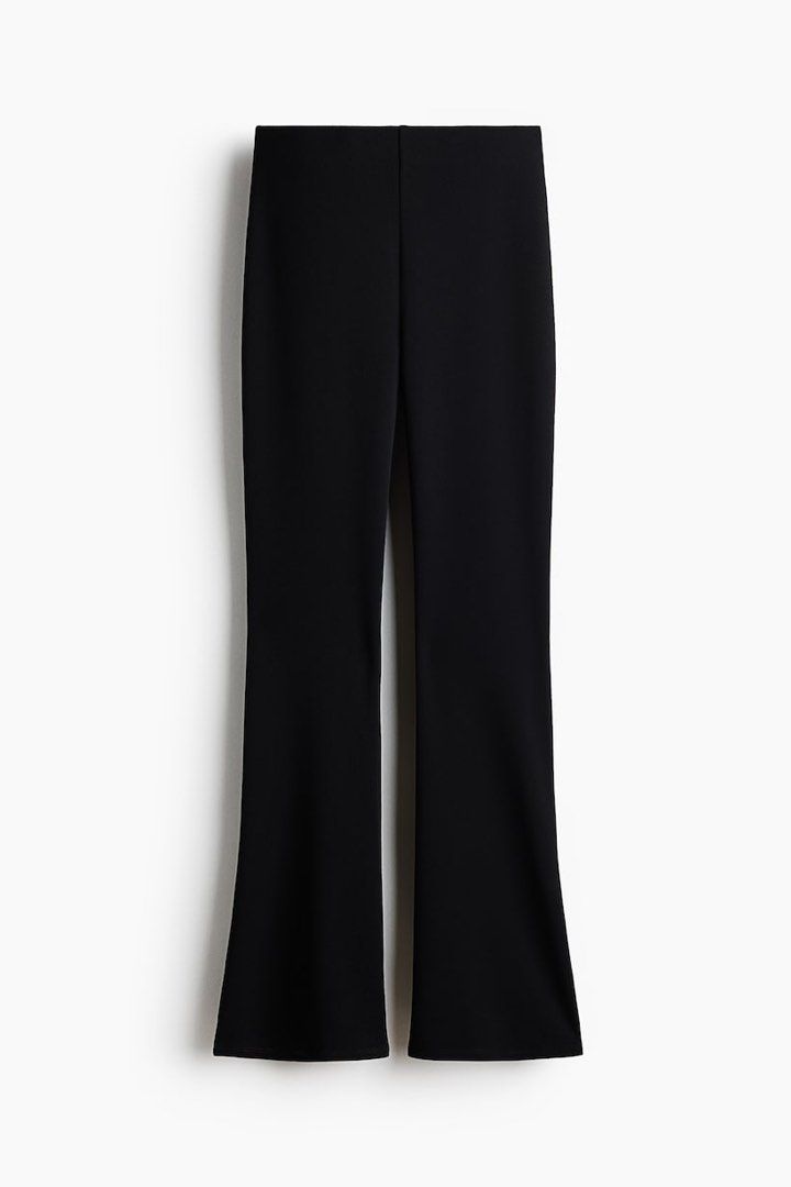 H&M Black Flared Pants (Category: Other Bottoms) located in Santa Rosa. Submitted by k3nnyclths (Listing ID 1464056977, Image 1). Description: xs on tag, fits 24-26. no flaws, once used. - no additional ww/pictures.