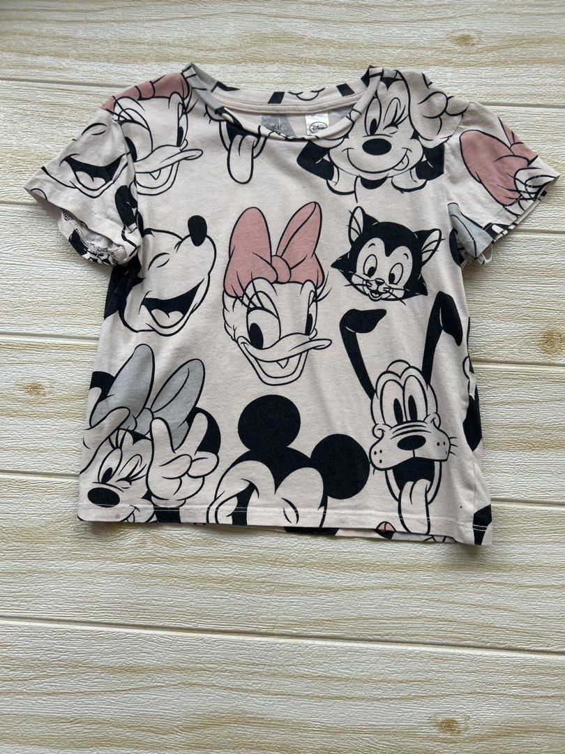 H&M disney top (Category: Babies & Kids Fashion) located in Cebu City. Submitted by yjainani (Listing ID 1464033079, Image 1). Description: T-shirt made of soft cotton jersey .