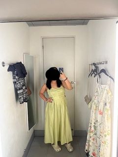 (Category: ) located in . Submitted by aleqxieee (Listing ID 1464066756, Image 1). Description: .