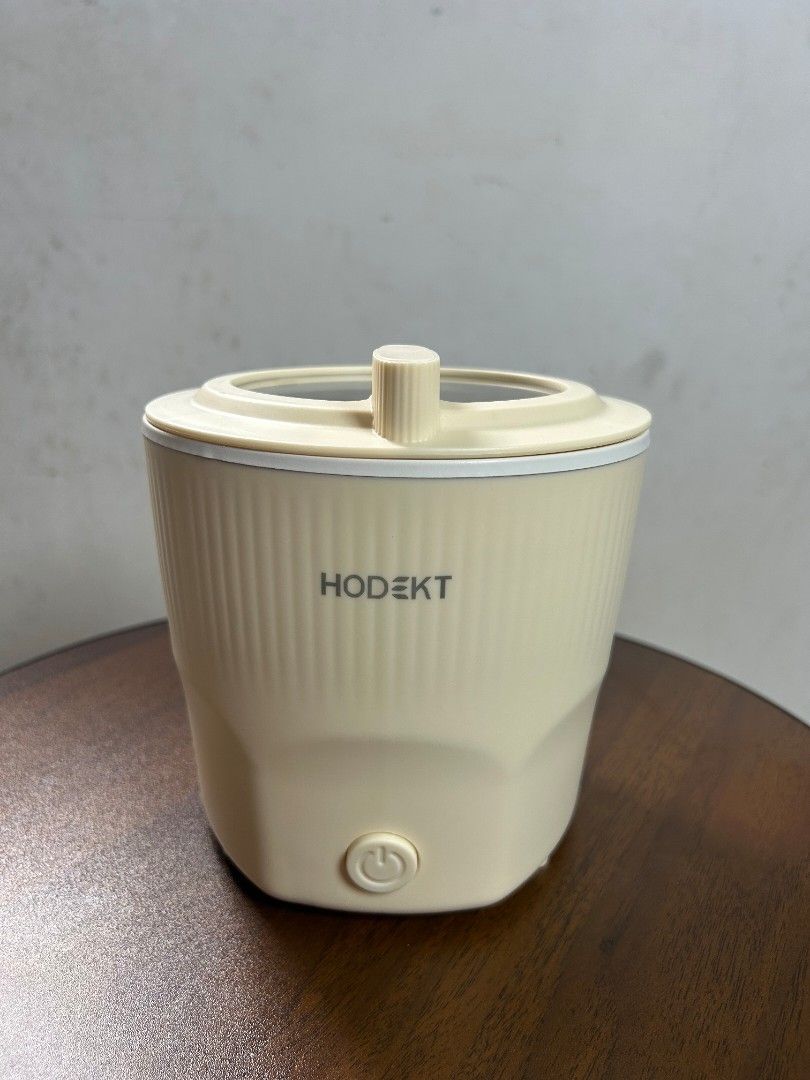 Hodekt Electric Noodle Pot (Category: Cookers) located in Quezon City. Submitted by guesswh0 (Listing ID 1463987352, Image 2). Description: Hodekt Electric Noodle Pot Used lang once Ginamit sa affiliate marketing.