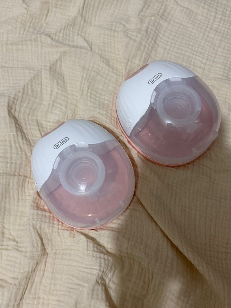Horigen Wondermore & Dr. Isla Breast Pumps (Category: Breastfeeding & Bottle Feeding) located in Silang. Submitted by ecadentista (Listing ID 1463998906, Image 3). Description: - Horigen Wondermore Double Electric Breast Pump - Used for only 1 week - Includes FREE Horigen 1 set of 109PP 3D breast pump kit (25mm) - Also selling: Dr. Isla EB11 Electric Breast Pump (used 2-3 times) with free manual pump - Also selling: Dr. Isla EB46 2pcs Pink Electr