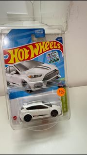 (Category: ) located in . Submitted by kardiecast (Listing ID 1464108222, Image 1). Description: .