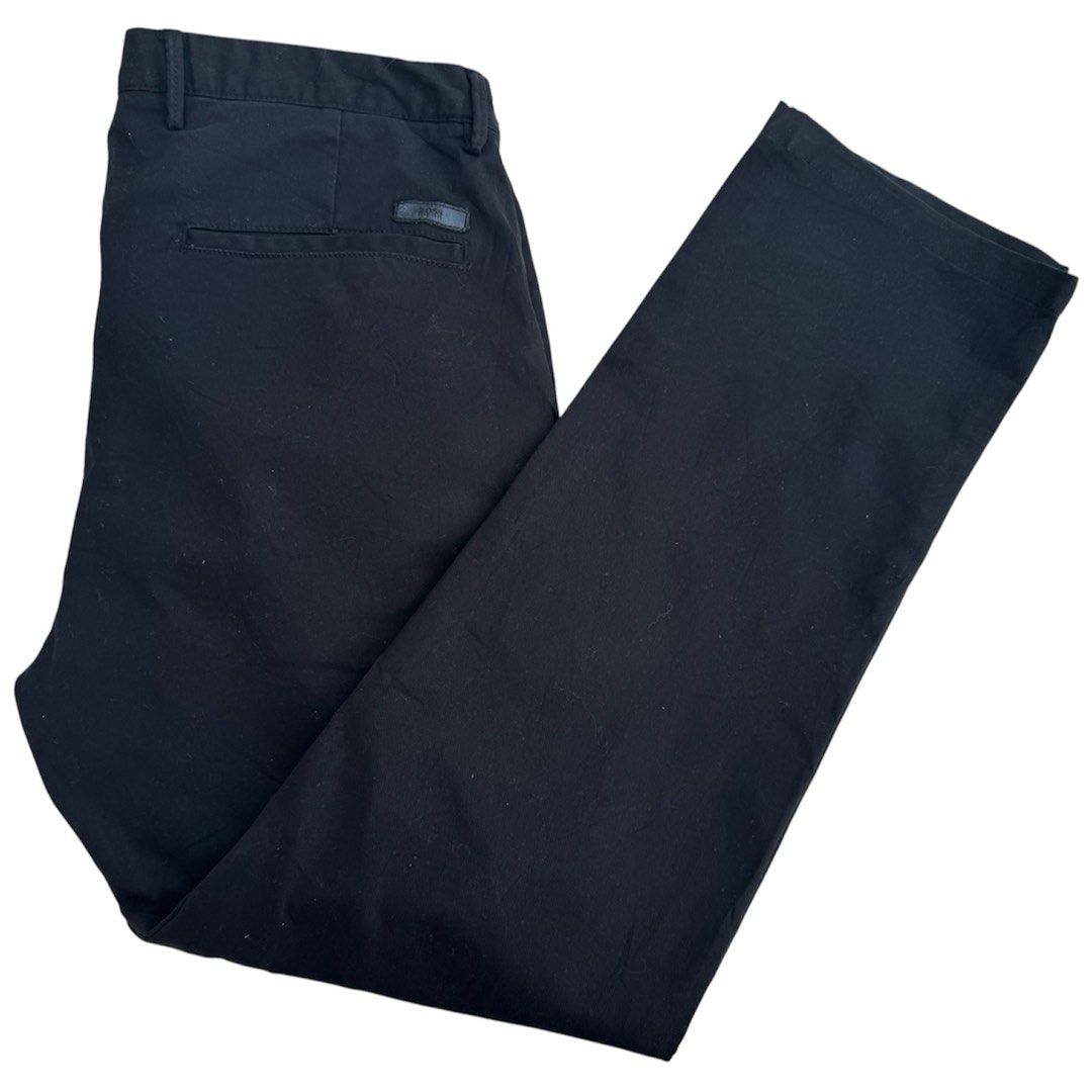 Hugo Boss Chino Pants (Category: Chinos) located in Kabankalan. Submitted by secondhandgemsz (Listing ID 1463997701, Image 3). Description: Size 32-34W x 39L x 7Hem Like New No Flaws Authentic .