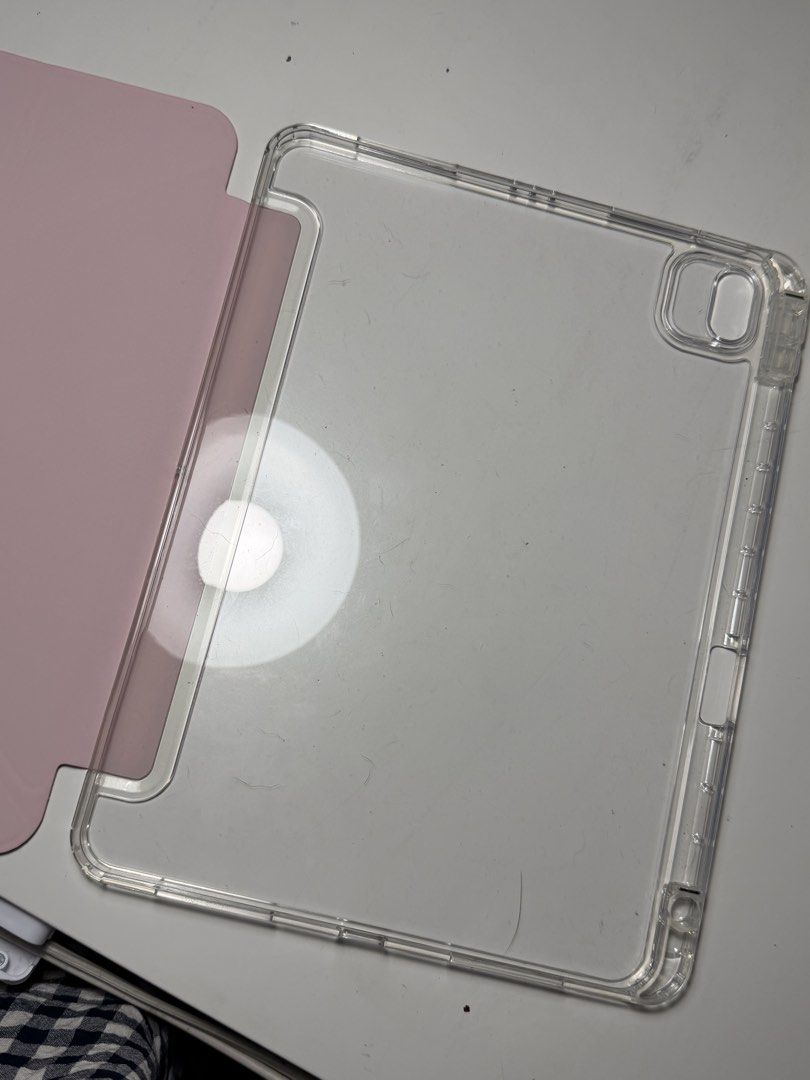 Ipad M4 2026 CASE ONLY. 11” (Category: iPad) located in Manila. Submitted by pinkkitkat (Listing ID 1464120371, Image 3). Description: .