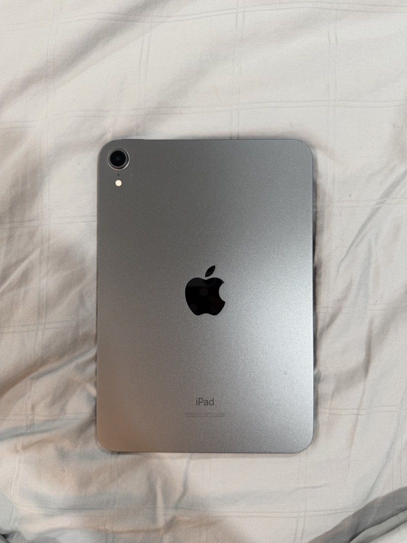 Ipad Mini 6th Generation Wifi Only (Category: iPad) located in Ampang. Submitted by mueni (Listing ID 1464096705, Image 2). Description: iPad Mini 6th Generation 64GB Bought in 2024 with my own blood, sweat & tears money 😭 Honestly, selling this might be one of the saddest things ever because I really love this iPad 🥹 Still in good condition and well taken care of. There are some minor scratches around the edges of the iPad from normal use, but