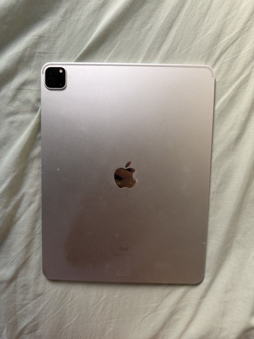 Ipad Pro 12.9” 5th gen M1 512gb (Category: iPad) located in Manila. Submitted by javamonster (Listing ID 1464132989, Image 2). Description: iPad Pro 12.9” 5th Gen (M1) 512GB + Magic Keyboard + Apple Pencil 2 Bundle Apple iPad Pro 12.9-inch (5th Gen, M1 Chip) 512GB bundled with original Apple Magic Keyboard and Apple Pencil 2. Ideal setup for digital art, media consumption, and work/school productivity. Price: ₱47,000 (slightly negotiable for sure