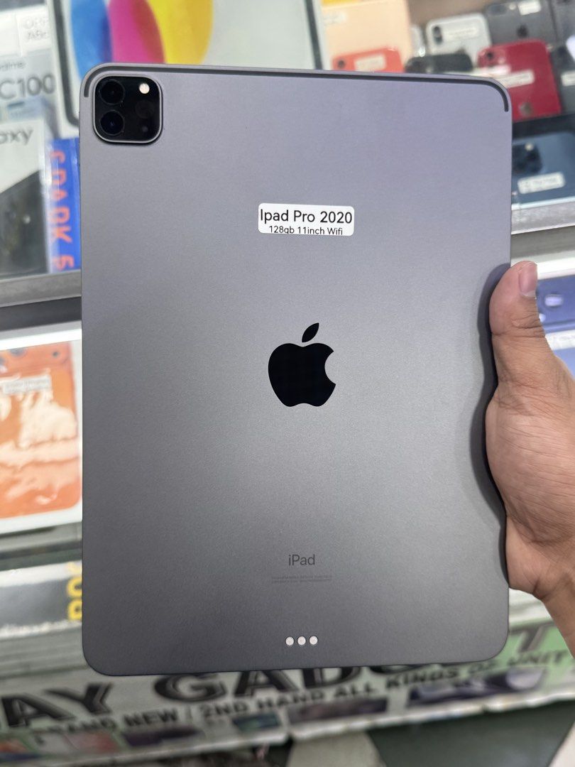 iPad Pro 2020 11inch 128GB WIFI (Category: iPad) located in Manila. Submitted by ram-gadget-shop (Listing ID 1463994755, Image 1). Description: 📍 GREENHILLS SHOPPING CENTER 🔥 RUSH RUSH RUSH SALE! 🔥 📱 iPHONES & ANDROID PHONES FOR SALE & SWAPPING! ✨ ✅ Smooth & Fast Performance ✅ Slightly Used / Well-Maintained Units ✅ Reset to Factory Settings ✅ No Hidden Issues ✅ Free Unit Checking ✅ With Warranty 🎁 FREEBIES INCLUDED: ✅ Phone Case ✅ Tempered 