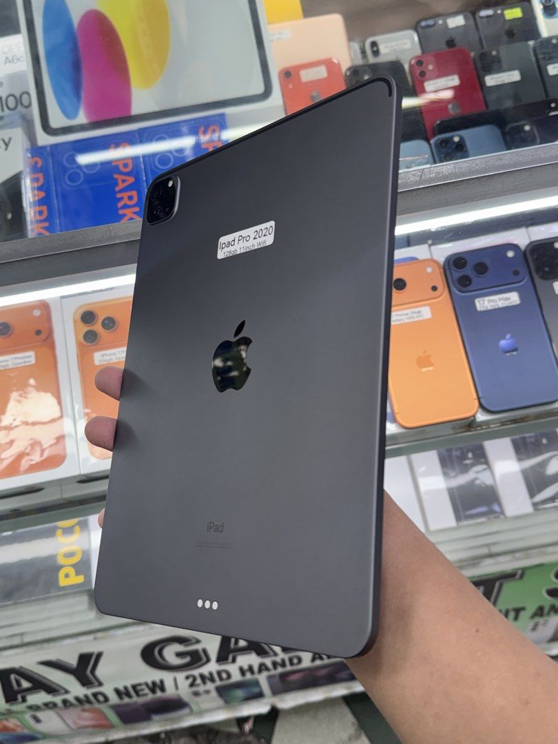 iPad Pro 2020 11inch 128GB WIFI (Category: iPad) located in Manila. Submitted by ram-gadget-shop (Listing ID 1463994755, Image 3). Description: 📍 GREENHILLS SHOPPING CENTER 🔥 RUSH RUSH RUSH SALE! 🔥 📱 iPHONES & ANDROID PHONES FOR SALE & SWAPPING! ✨ ✅ Smooth & Fast Performance ✅ Slightly Used / Well-Maintained Units ✅ Reset to Factory Settings ✅ No Hidden Issues ✅ Free Unit Checking ✅ With Warranty 🎁 FREEBIES INCLUDED: ✅ Phone Case ✅ Tempered 