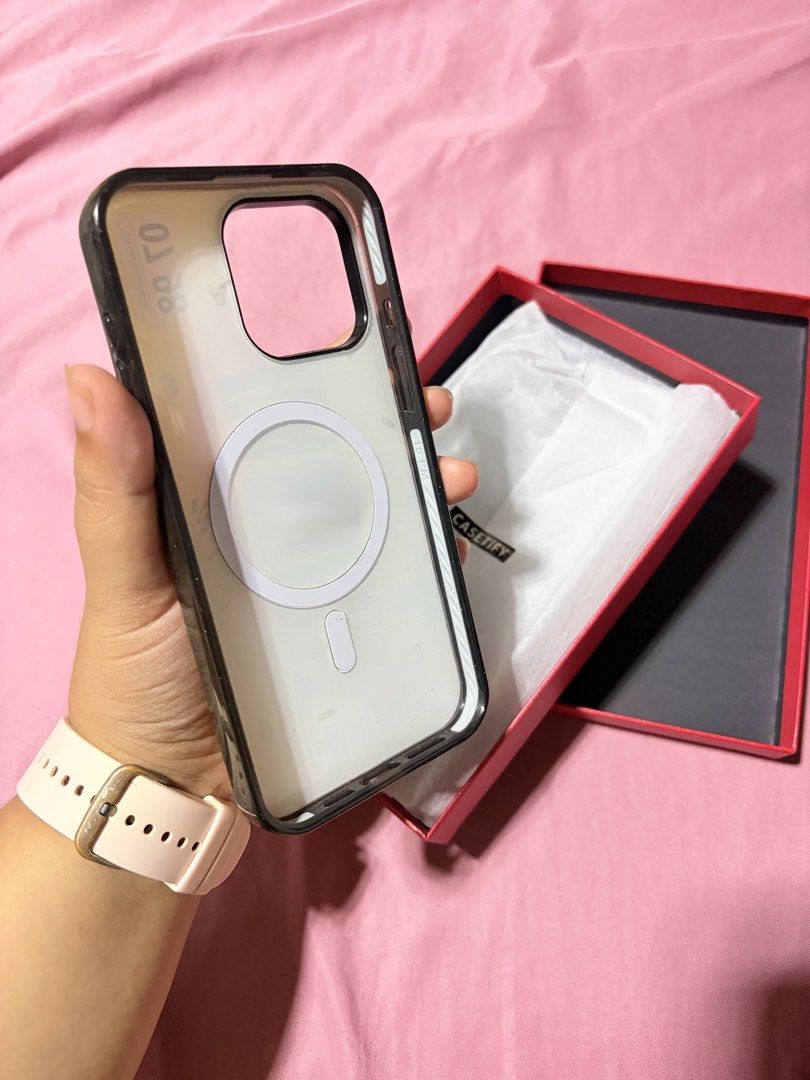 iPhone 15 Pro Max Casetify Bretman's Case (Category: Other Mobile & Gadget Accessories) located in Dasmarinas. Submitted by andrae03 (Listing ID 1464077703, Image 3). Description: - Bagong bago pa. Di masyado nagagamit - That's a nice case with magsafe. I swear - Used like new - Bought this from Casetify worth 3.5k pesos - with box.