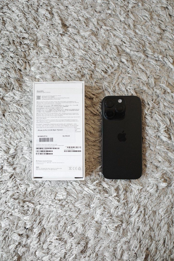 iPhone 16 Pro 512GB Factory Unlocked (Category: iPhone 16 Series) located in Quezon City. Submitted by jhosephllorente (Listing ID 1463975089, Image 2). Description: iPhone 16 Pro 512GB Factory Unlocked It has signs of usage Battery health is 84% RFS: Upgrade .