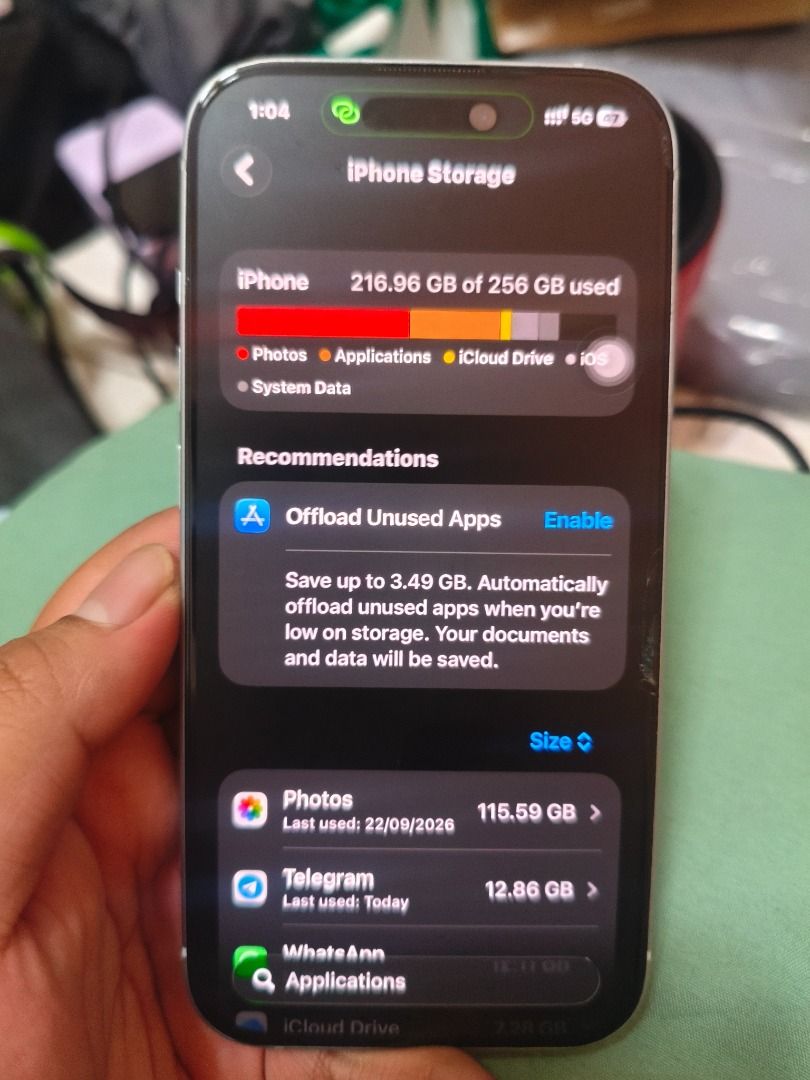 IPHONE (Category: iPad) located in Kuala Kangsar. Submitted by fadilzalee (Listing ID 1464101987, Image 3). Description: USED - LIKE NEW 256G STORAGE 99% BATTERY HEALTH URGENT GUNA DUIT DAPAT FON SAHAJ HARGA RUNDING SAMPAI JADI .