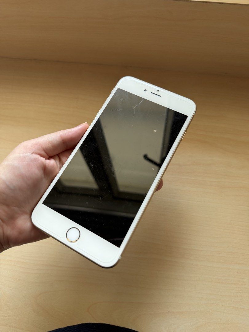 Iphone 6 Plus (64GB, 100%) (Category: iPhone 6 Series) located in Manila. Submitted by buyfromyuni (Listing ID 1463963707, Image 3). Description: Color: Gold Storage: 64GB Battery Health: 100% Sim: Globe Software: IOS 12.5.8 Condition: Scratches ONLY on the screen protector. No scratches and dents on the phone itself. No box and charger. Fast response. No issues. Meetups only: DLSU, Taft.