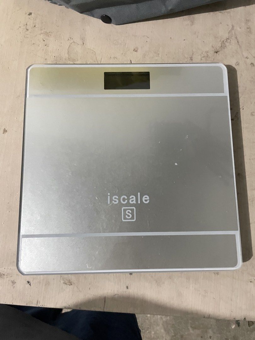 Iscale Weighing Scale (Category: Health Monitors & Weighing Scales) located in Rizal. Submitted by casheworks (Listing ID 1464089015, Image 1). Description: Iscale Weighing Scale - lightly used - needs cleaning - had some signs of wear RFS: needs funds ₱100 fixed.