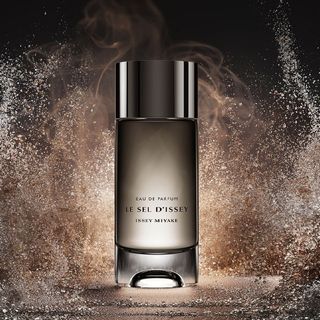 (Category: ) located in . Submitted by vhienparfumerie (Listing ID 1464054207, Image 1). Description: .