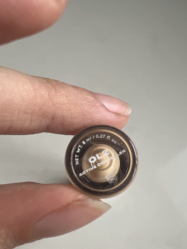 Issy OL2 Active Concealer (Category: Makeup) located in Pasig City. Submitted by tiny_studios (Listing ID 1464009780, Image 3). Description: - used twice lng - wrong shade :((( so selling.