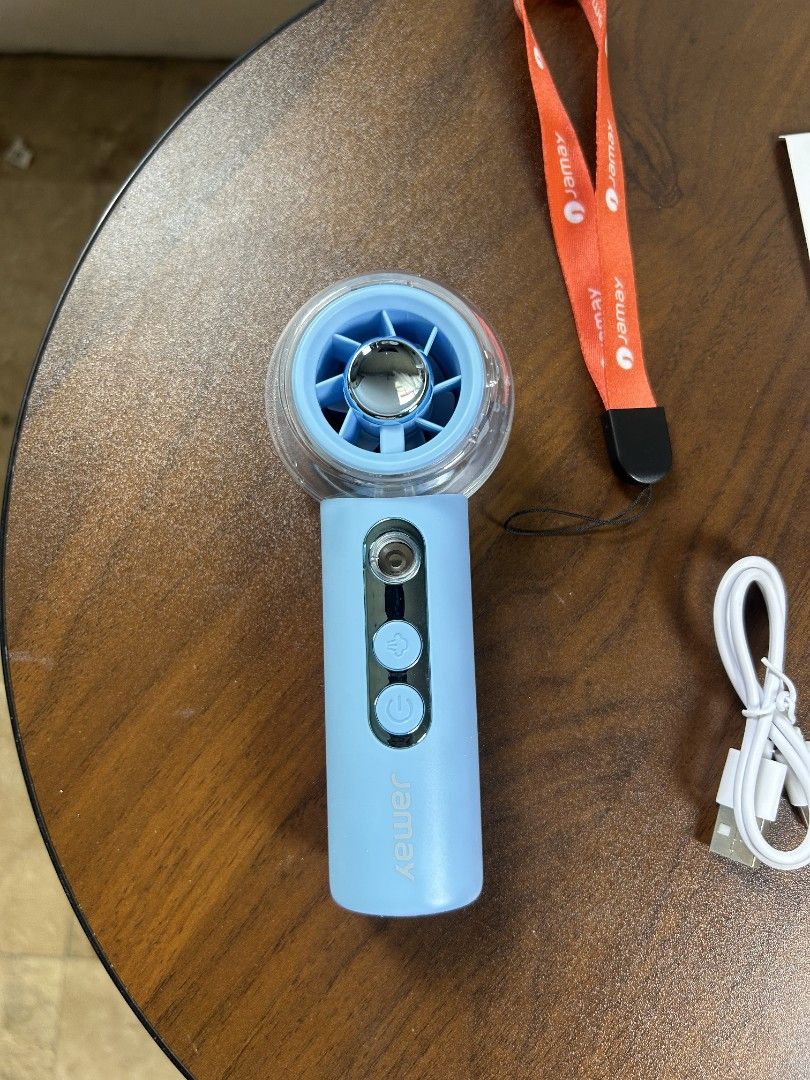 Jamay Handheld Spray Fan MF10 (Category: Fans) located in Quezon City. Submitted by guesswh0 (Listing ID 1463992057, Image 2). Description: Jamay Handheld Spray Fan MF10 2000 mAh never been used Ginamit lang sa affiliate marketing.