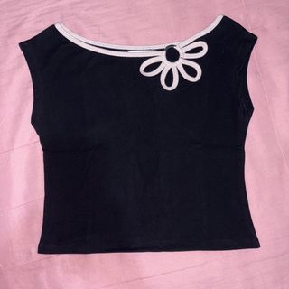 (Category: ) located in . Submitted by yema.cake (Listing ID 1464045320, Image 1). Description: .