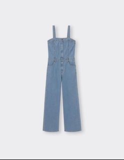 (Category: ) located in . Submitted by curatedbysh (Listing ID 1464026349, Image 1). Description: .
