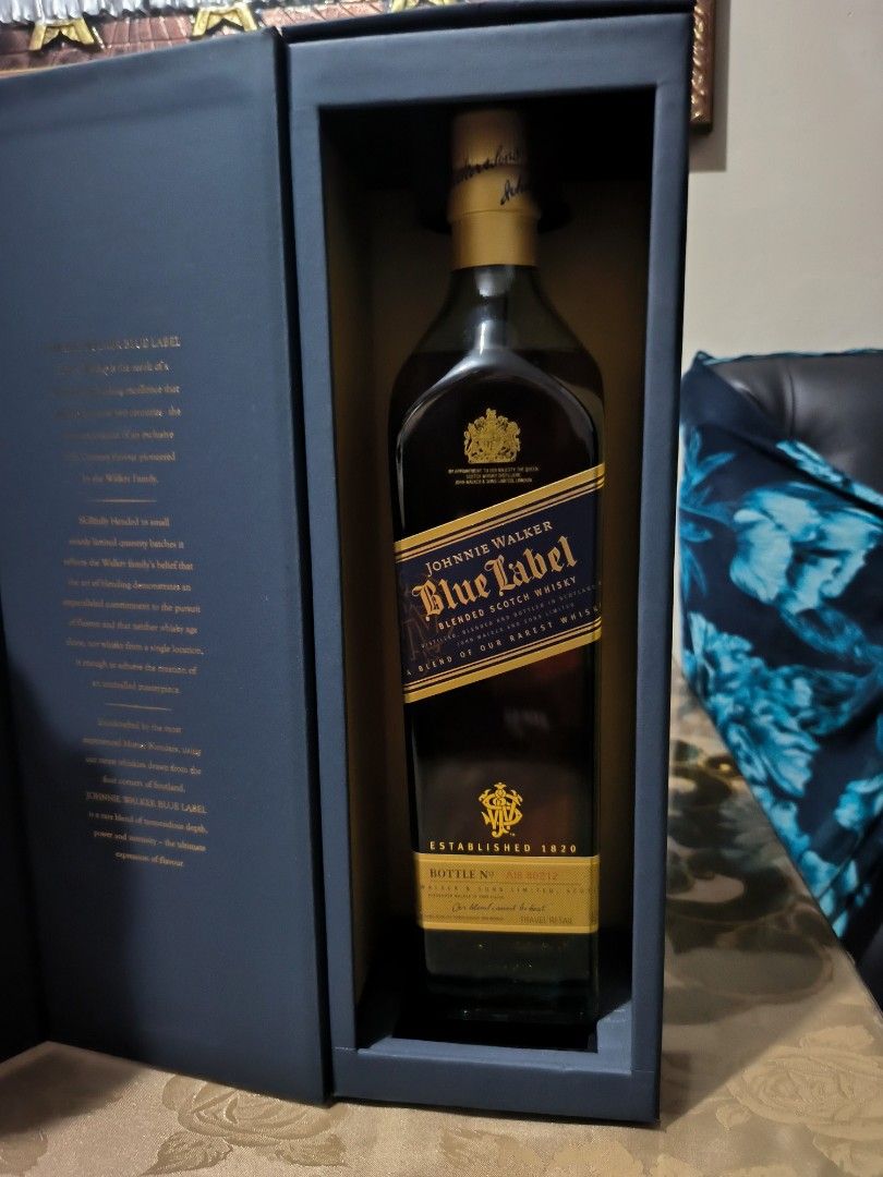 Johnnie Walker Blue Label 750ml (Category: Beverages) located in Bulacan. Submitted by tripledouble532 (Listing ID 1464081501, Image 2). Description: JÓHÑÑÎĒ WÅLKËR BLUE LABEL 750 ML STILL SEALED WITH ELEGANT CASE. A U T H E N T I C !!! 💯.