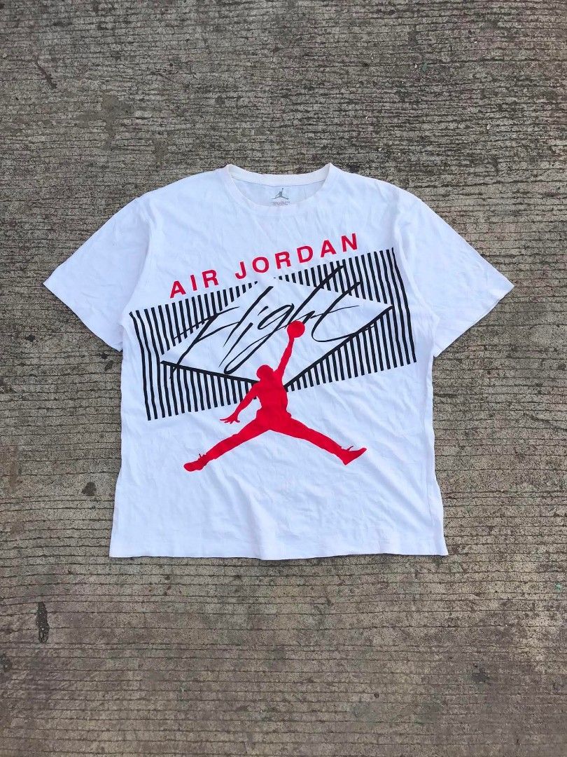 JORDAN AIR SHIRT (Category: Tshirts & Polo Shirts ) located in Manila. Submitted by aize2thrft (Listing ID 1464027753, Image 1). Description: JORDAN AIR SHIRT LIKE NEW CONDITION SIZE 2XL BEST FIT TO XL NO ISSUE 27/23.