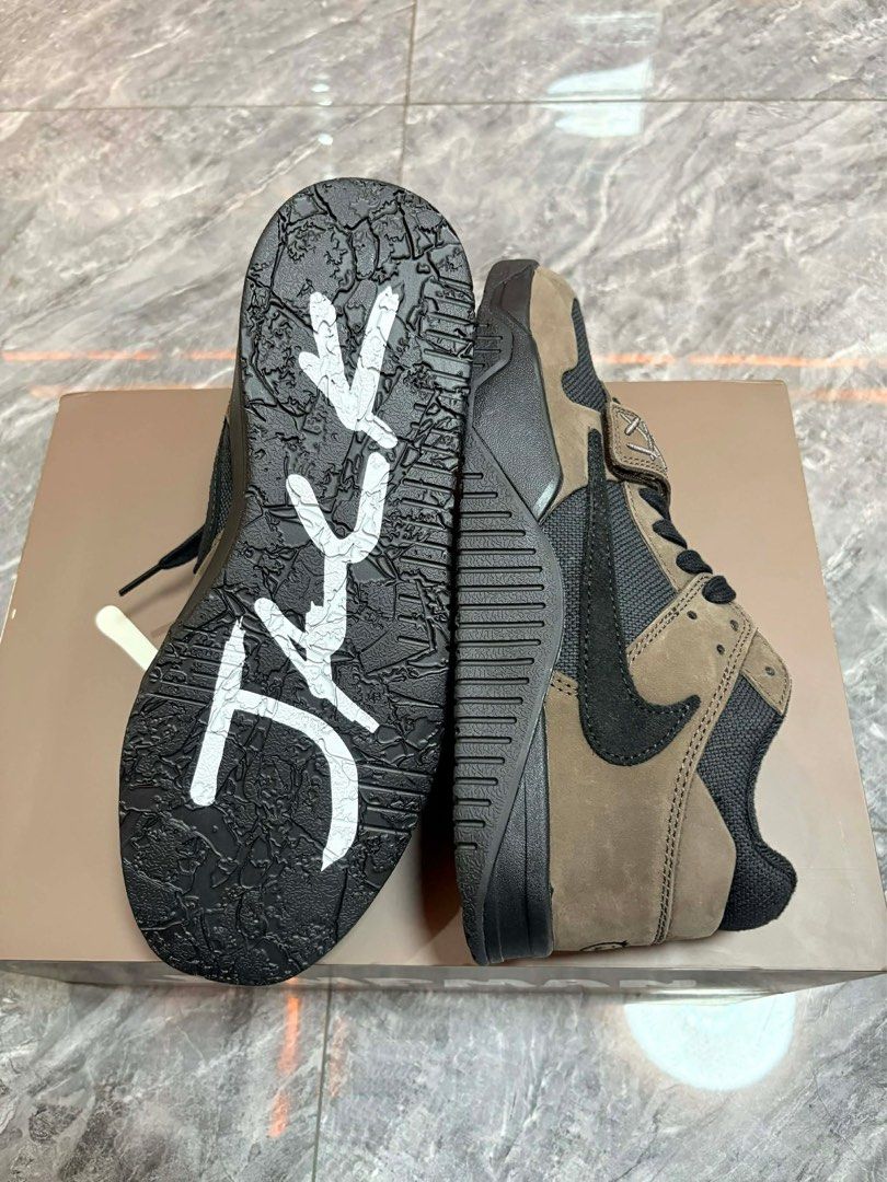 JUMPMAN JACK TRAVIS SCOTT MOCHA (Category: Casual Shoes) located in Pasay City. Submitted by maads (Listing ID 1464102180, Image 2). Description: JUMPMAN JACK TRAVIS SCOTT MOCHA.