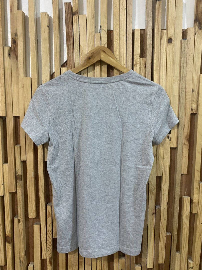 Kenzo Logo Shirt (Category: Shirts) located in Mabalacat. Submitted by calmrabbit.ae2127 (Listing ID 1464054616, Image 3). Description: .
