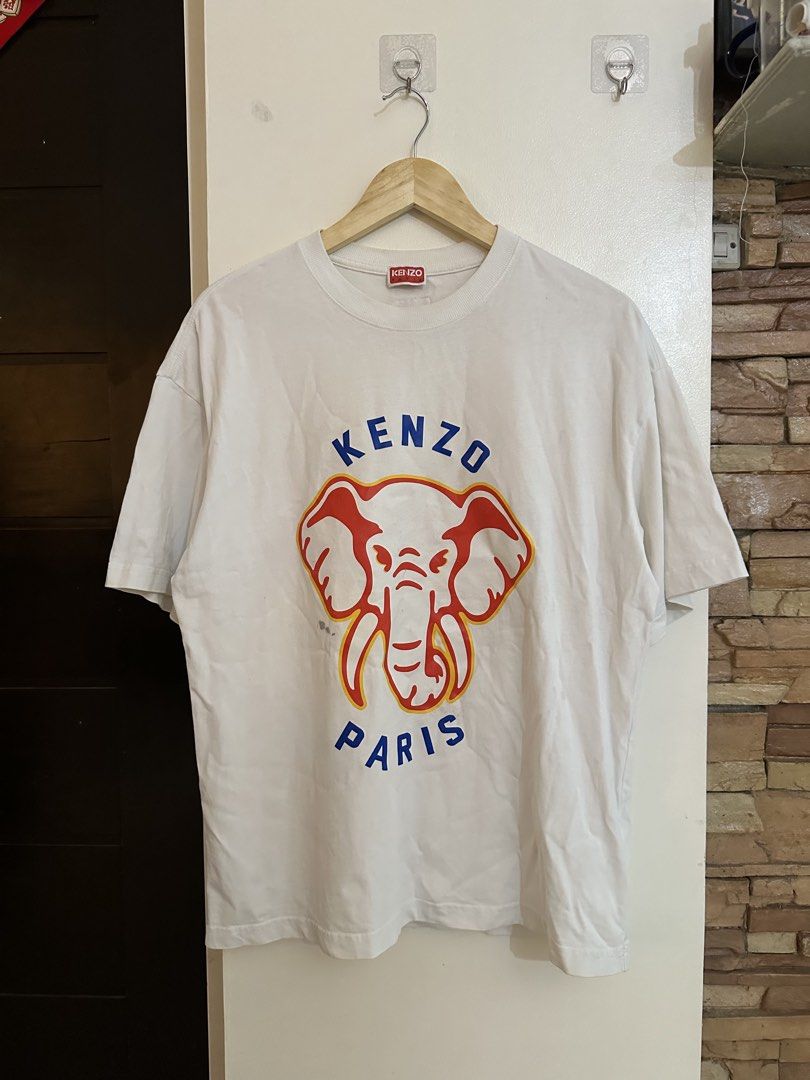 Kenzo Redtag Authentic (Category: Activewear) located in Alitagtag. Submitted by bhthrift_30 (Listing ID 1464052763, Image 1). Description: Kenzo 21.5/27 Issue: stain need wash/ minimal Hairlines 750+sf Dm📩.
