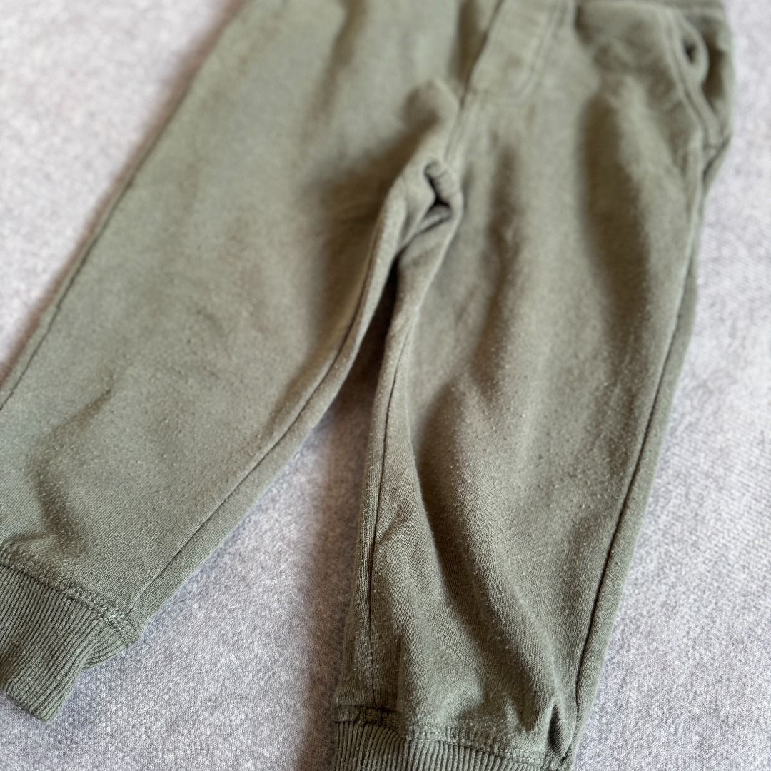 kids jogger pants (Category: Babies & Kids Fashion) located in Baguio. Submitted by mapa_laku (Listing ID 1464020414, Image 2). Description: .