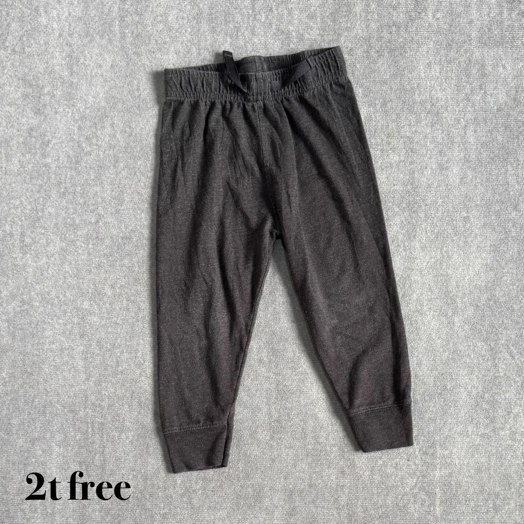 kids jogger pants (Category: Babies & Kids Fashion) located in Baguio. Submitted by mapa_laku (Listing ID 1464023910, Image 1). Description: .