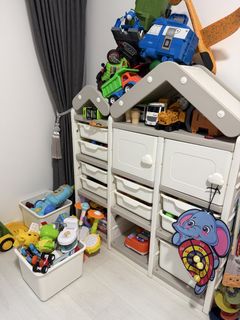 (Category: ) located in . Submitted by eleanoronaele (Listing ID 1464055633, Image 1). Description: .