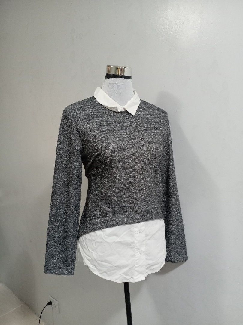 Korean style jacket (Category: Coats, Jackets and Outerwear) located in Paranaque City. Submitted by janella11 (Listing ID 1463970758, Image 3). Description: - Grey marled long sleeve sweater - Ideal for smart casual occasions - Easy to style and versatile.