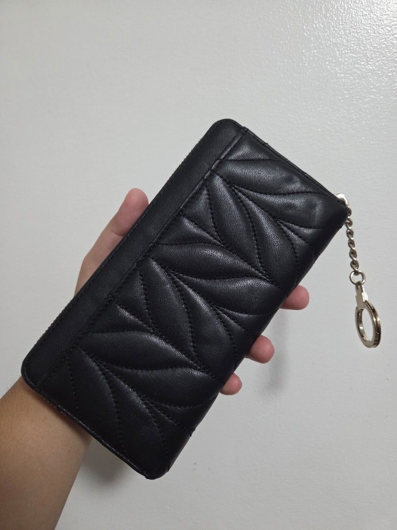 KS Wallet (Category: Luxury Bags & Wallets) located in Binangonan. Submitted by gtal11 (Listing ID 1464059431, Image 2). Description: .