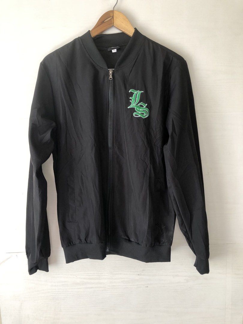 La Salle Black Bomber Jacket XXL (Category: Coats, Jackets and Outerwear) located in Pasig City. Submitted by zentushia49 (Listing ID 1464106465, Image 3). Description: Original school bought 2026 Size on tag is XXL but fits L to Xl Nylon make Actual Measurements: Shoulders17” Length 26” Waistline42” Armpit hole20” Maker Ket’s Sport.