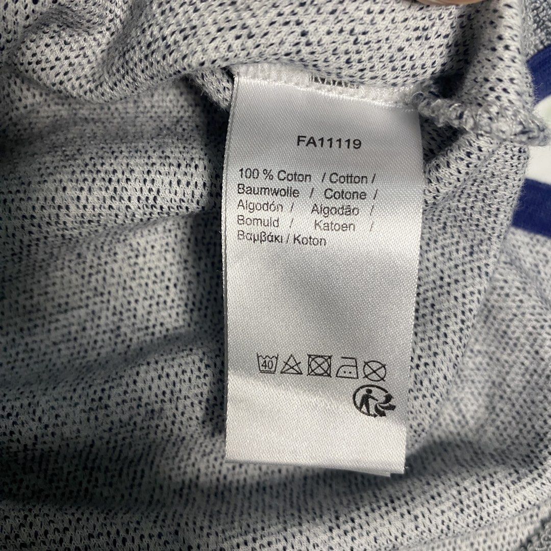 Lacoste (Category: Luxury Apparel) located in Digos. Submitted by thriftnigoy (Listing ID 1464011792, Image 3). Description: LACOSTE PM📥 Dimes: inches Width 18 length: 26-27 Best fit small to medium - Excellent condition - color rate 9.9 - no issue.